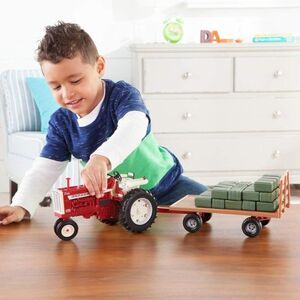 Red Tractor with Hay Wagon - Big Farm Series